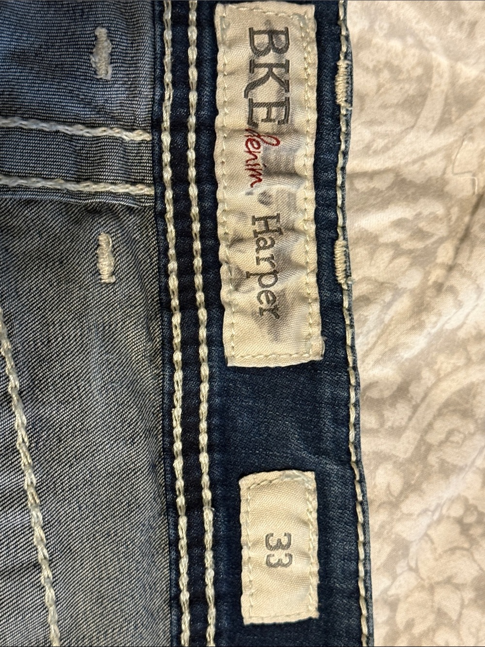 Women's Cropped Jeans in Dark Blue Fade - Classic Five-Pocket - Picture 4 of 4